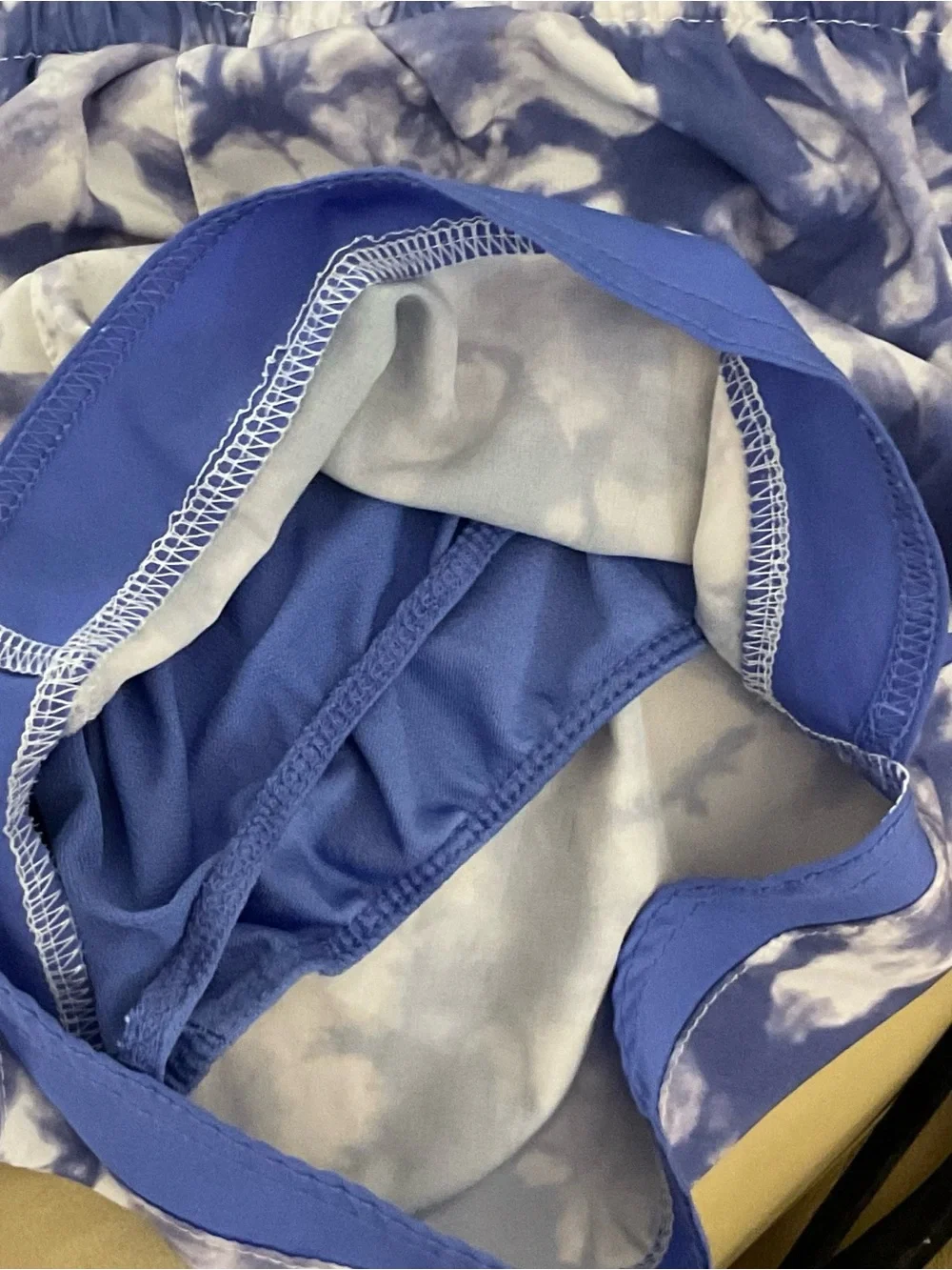 Champion Girls Large Blue Tie Dye Athletic Running Shorts Built-In Brief